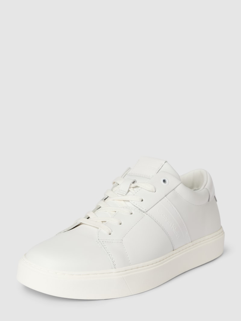 Sneaker mit Label-Details in weiß