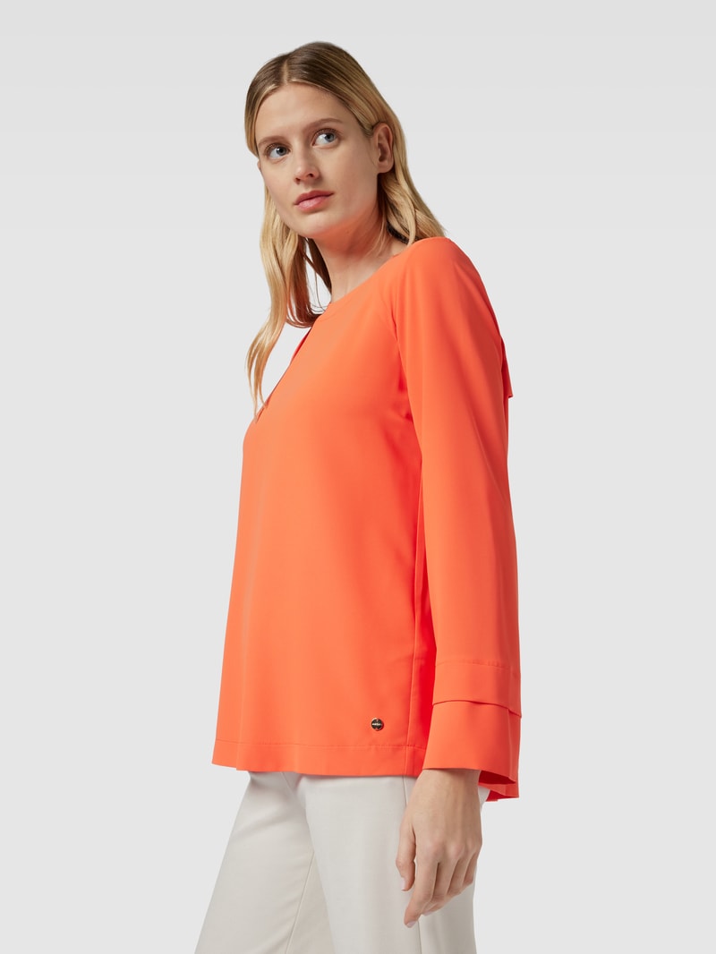 Bluse mit Label-Applikation in rot