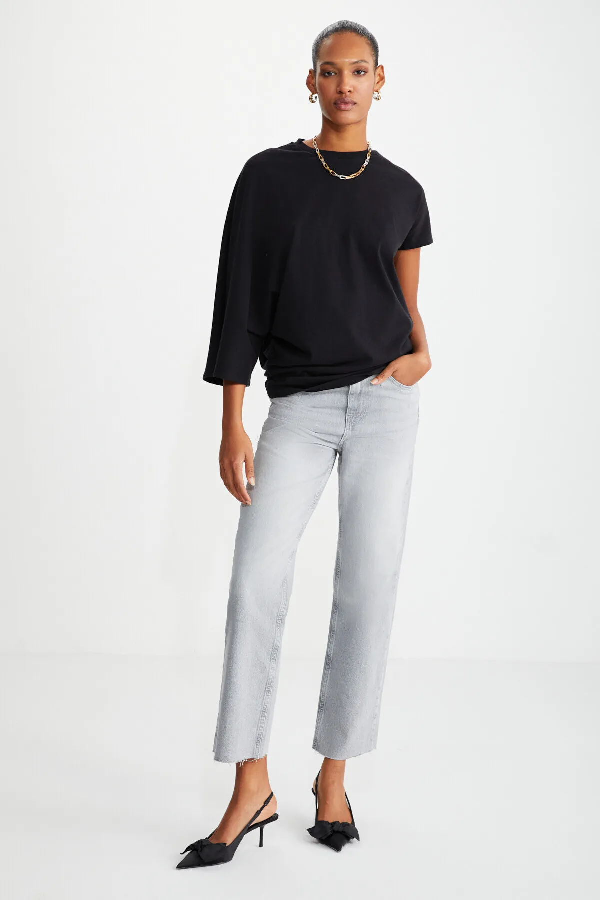 GRIMELANGE  Katie Asymmetrisches, entspanntes schwarzes T-Shirt