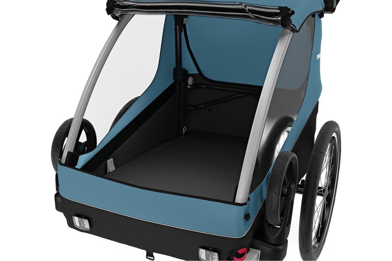 Thule Courier