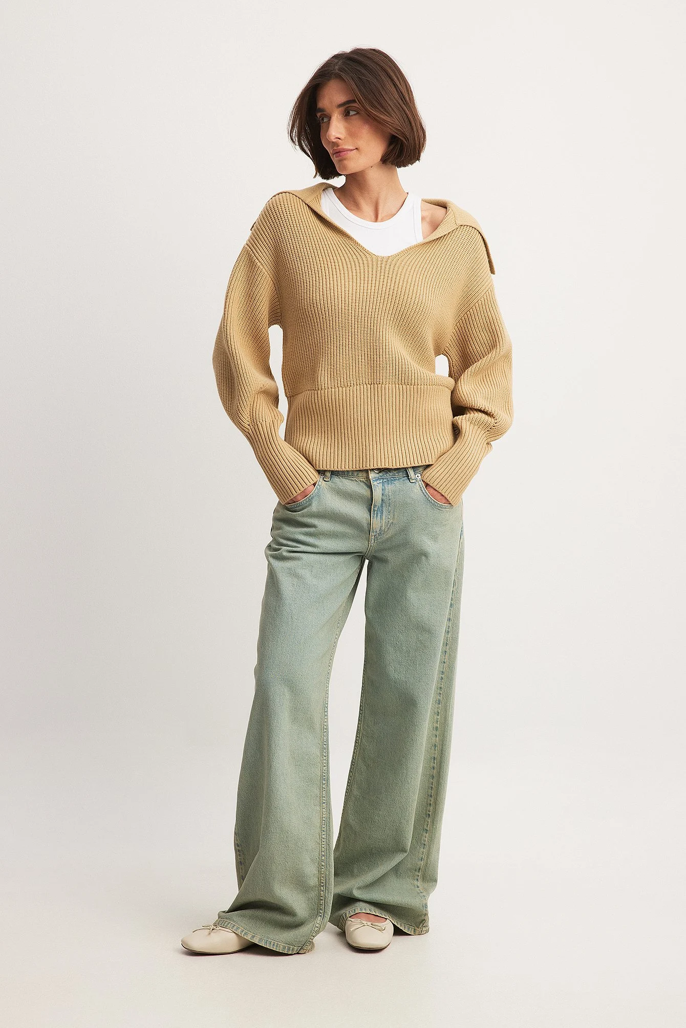 Strickpullover mit V-Ausschnitt