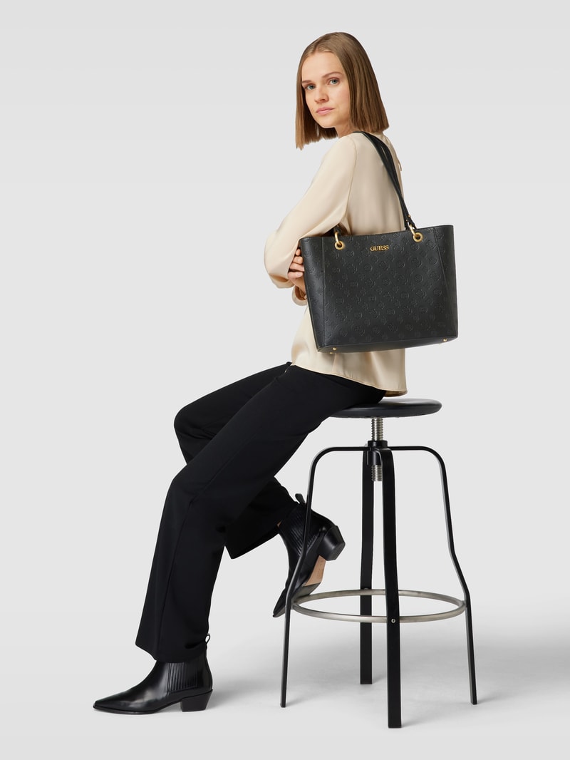 Shopper mit Label-Detail Modell 'GEVA' in schwarz