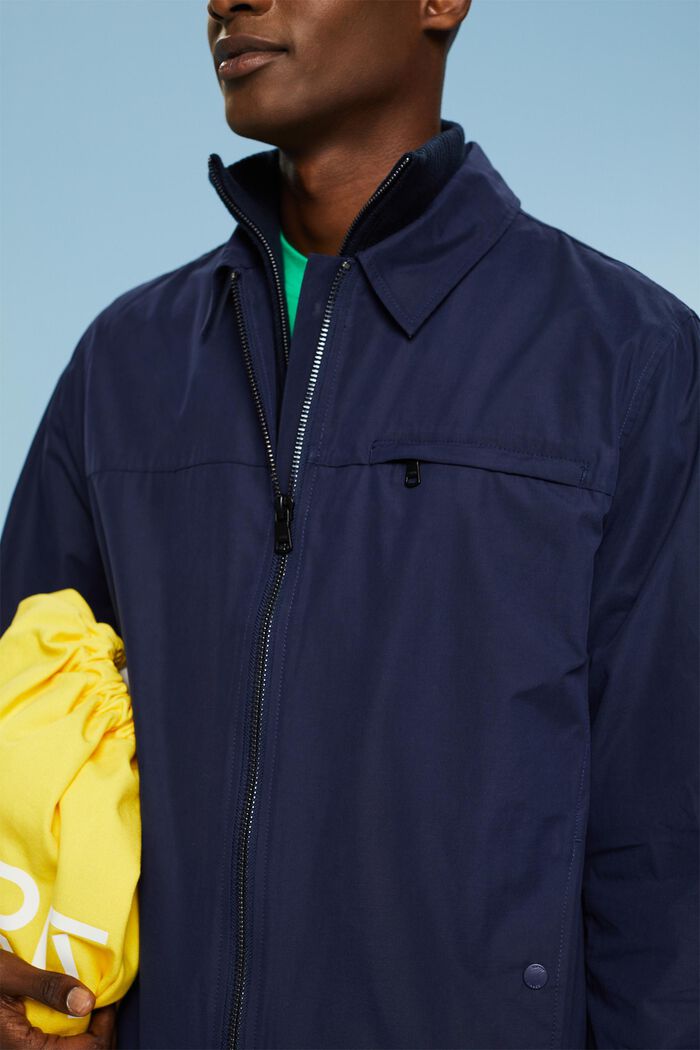 Jacke mit Reißverschluss