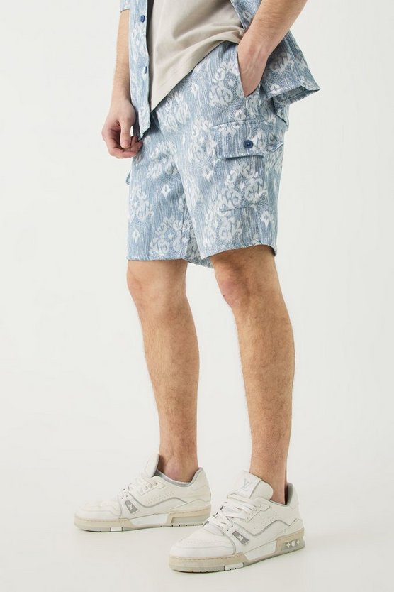 Tall strukturierte Cargo-Shorts mit elastischem Bund