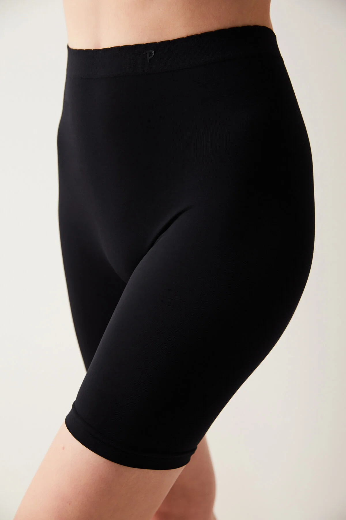 Penti  Schwarze kurze Strumpfhose „Nu Basic“