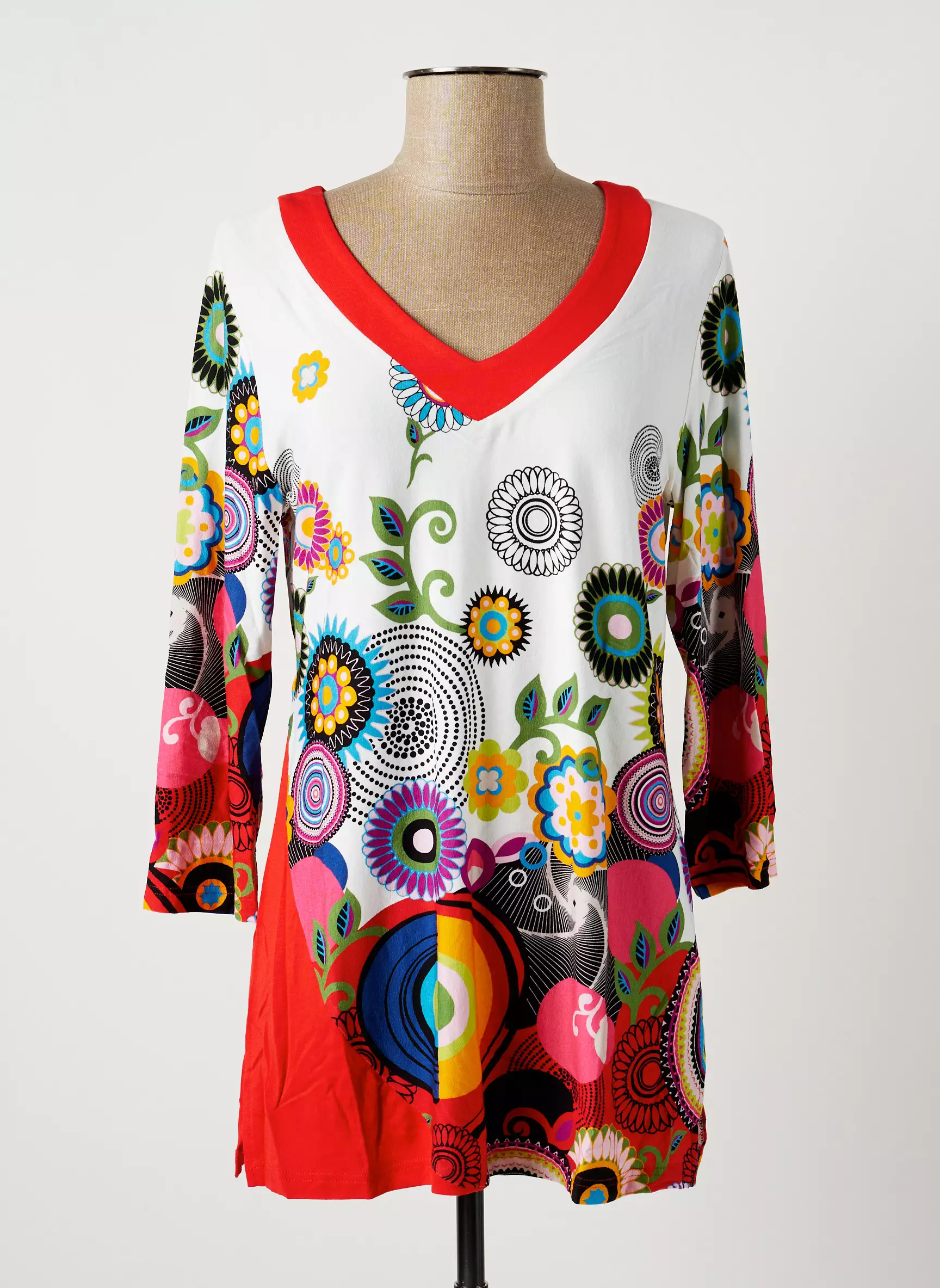 Meri Esca Tshirts Femme couleur rouge