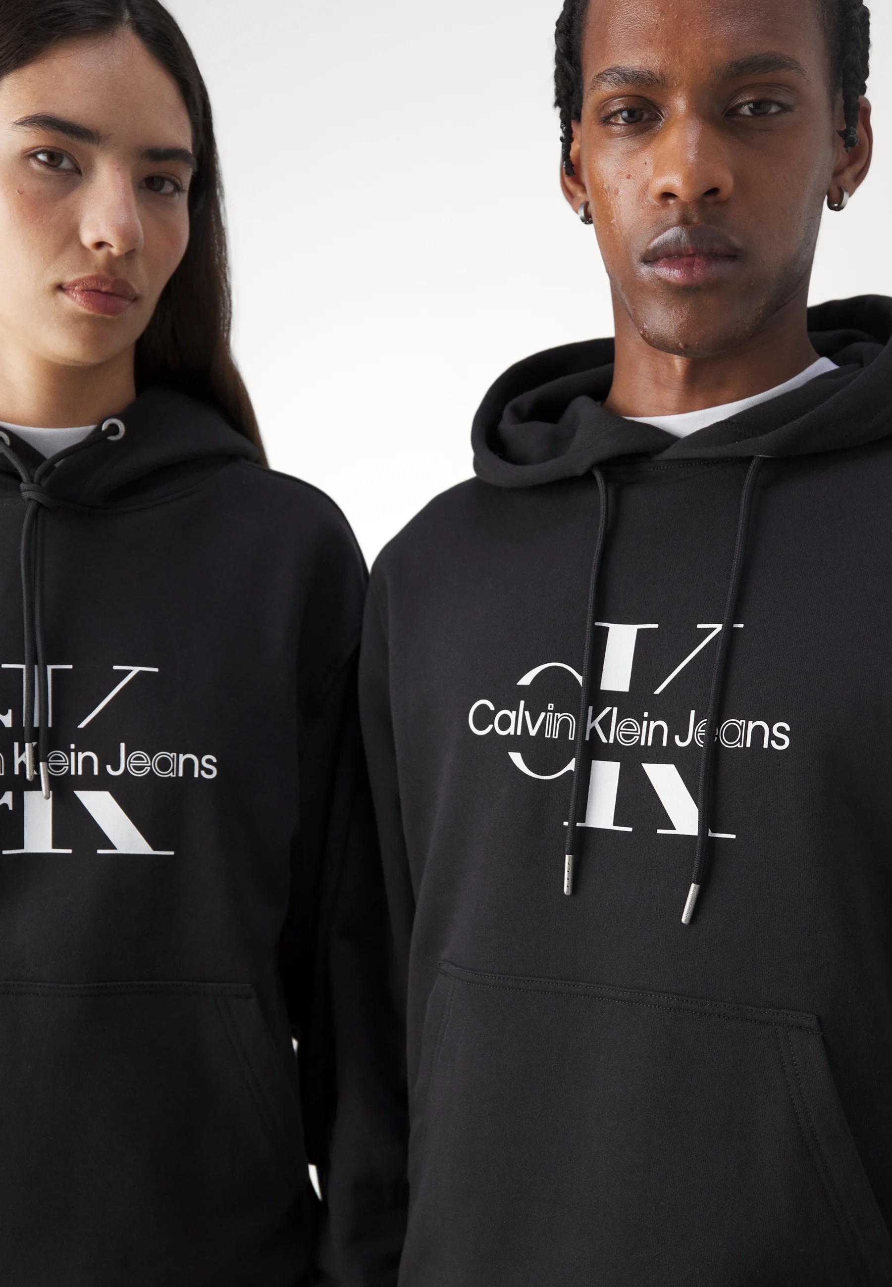 Sudadera con capucha unisex Disrupted Outline Monologist de Calvin Klein Jeans