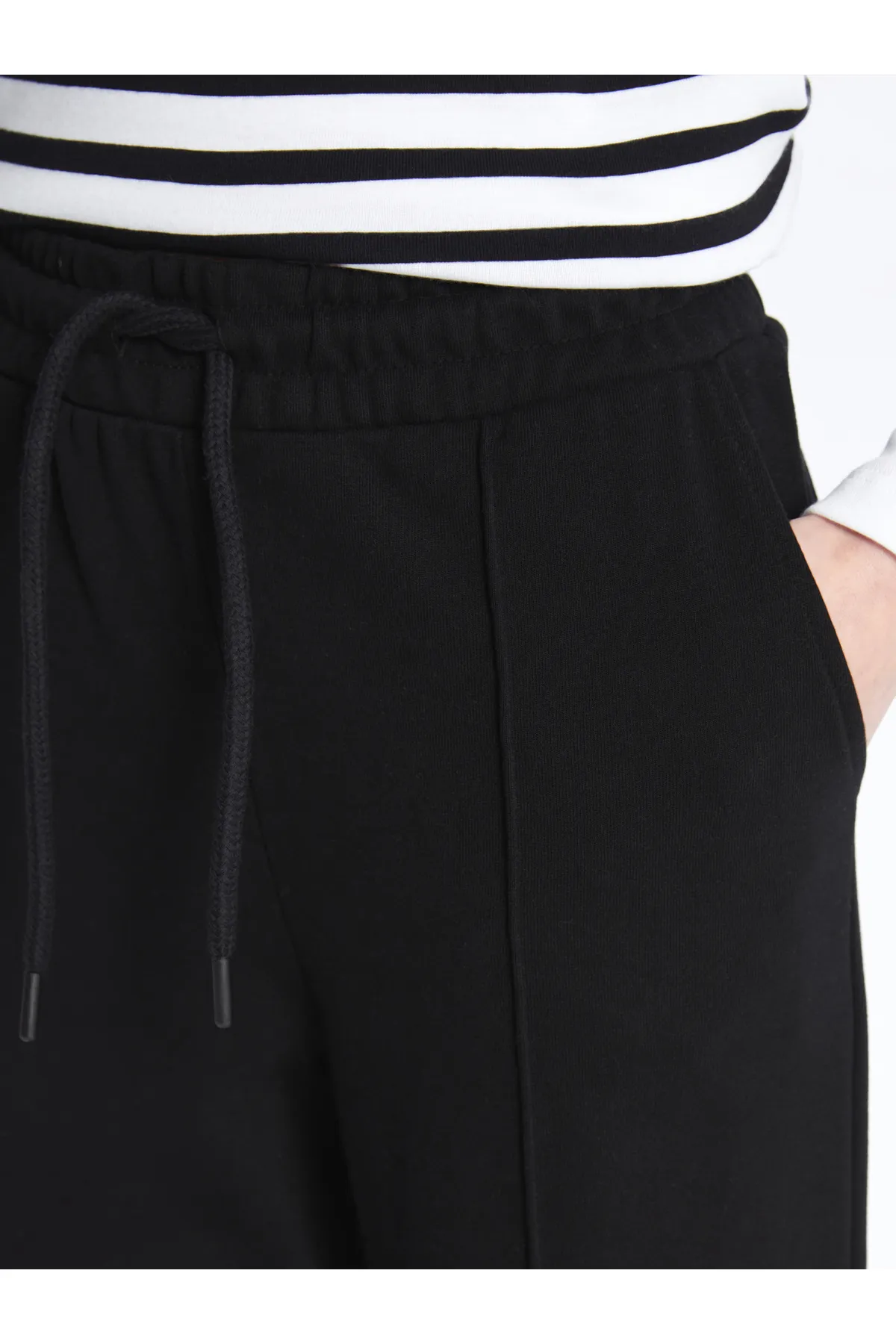 LC Waikiki  Schlichte Damen-Jogginghose mit weitem Bein und elastischem Bund