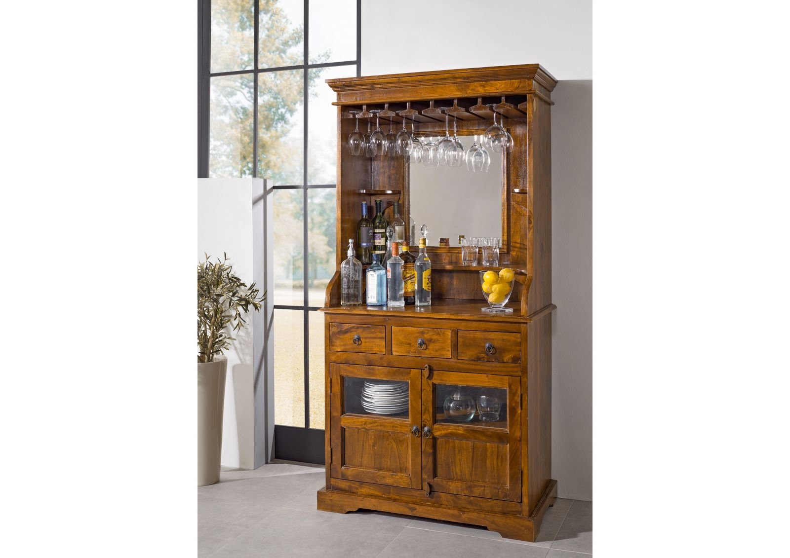 Massivmoebel24 Barschrank Bar Akazie 97x52x193 honig lackiert OXFORD #0443