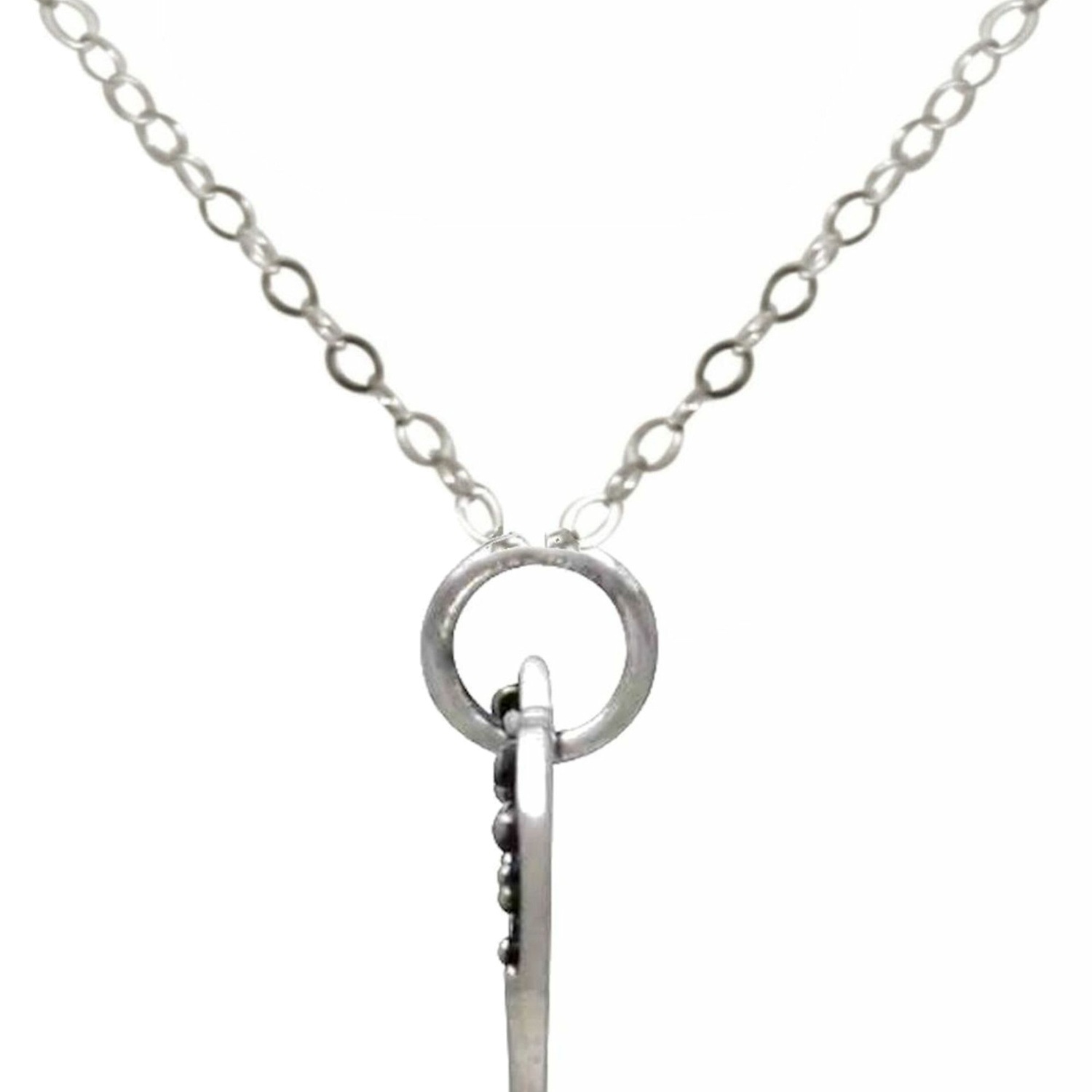 Kette mit Anhänger 'Berge und Mond'