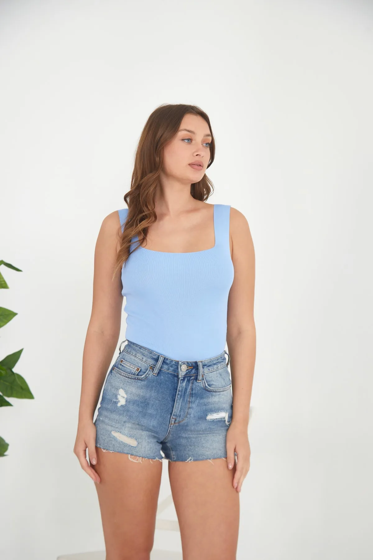 Pearls of Home  Damen-Crop-Top – Blau – tailliertes Crop-Top – 15 verschiedene Farboptionen – dehnbares Strick-Unterhemd für Damen