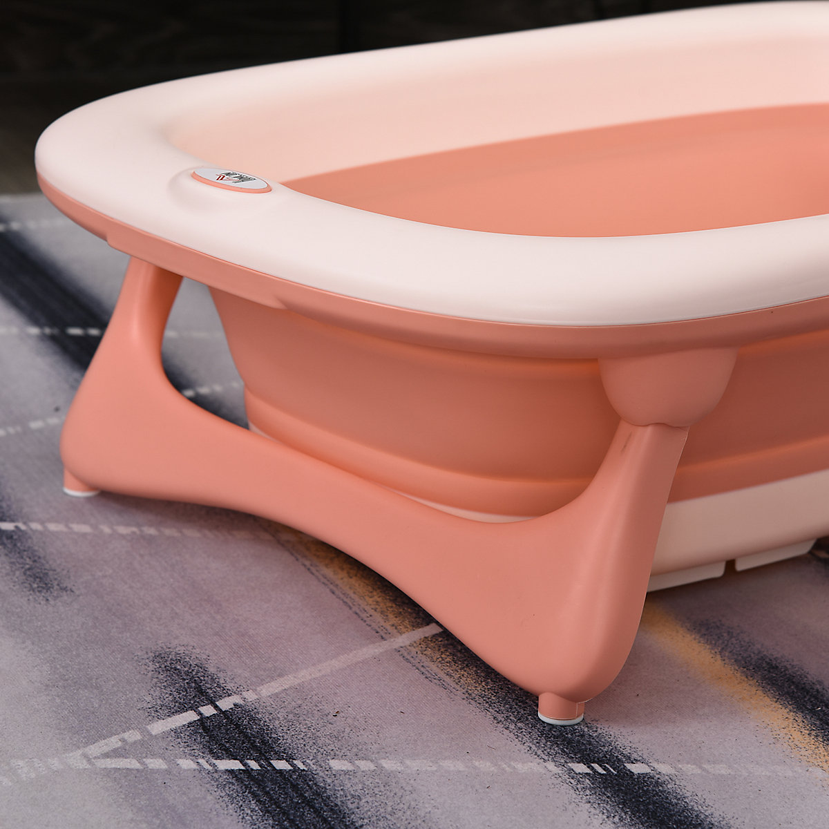 Ergonomische Babybadewanne zum zusammenklappen