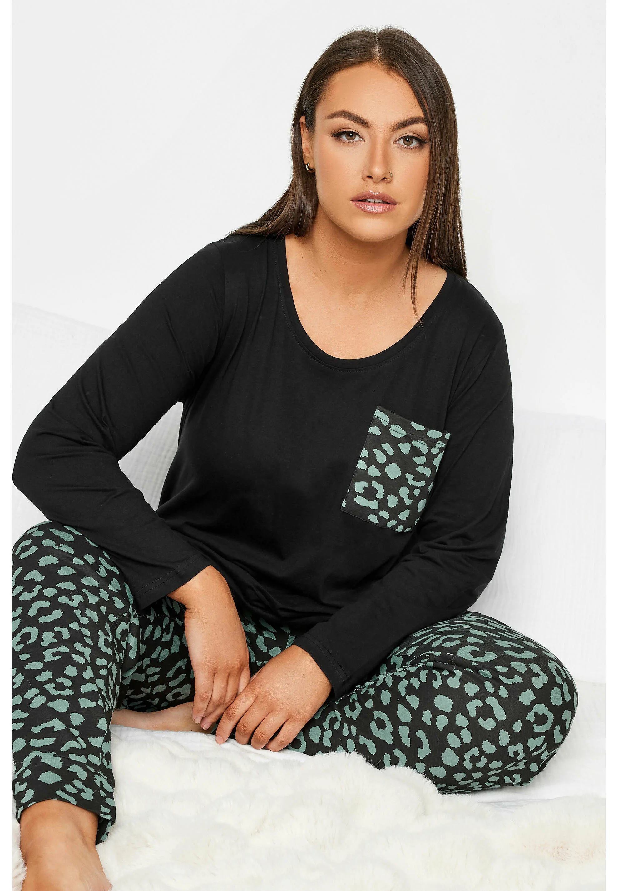 Yours Clothing CONJUNTO DE MANGA LARGA - Pijama