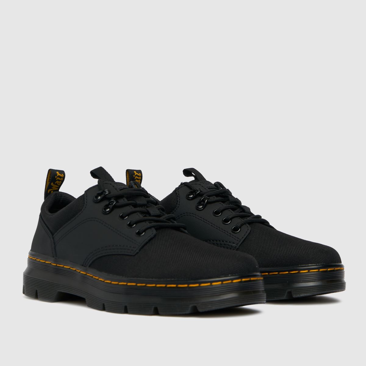 Dr Martens – Reeder-skor i svart