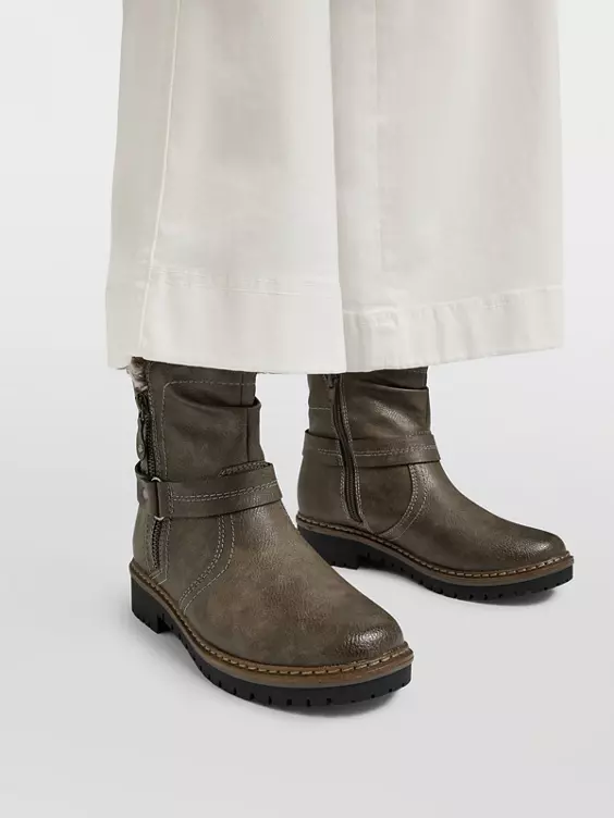 Easy Street Komfort Boots