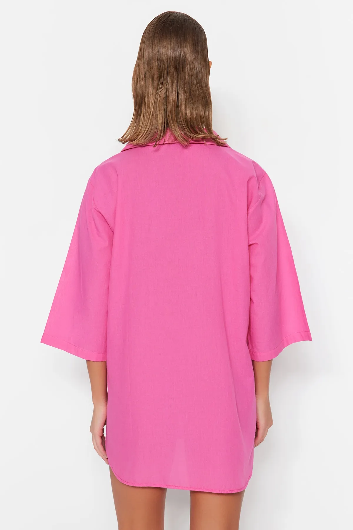 Trendyol Collection  Fuchsia Mini-Strandkleid aus 100 % Baumwolle mit gewebten Quasten TBESS23EL00039