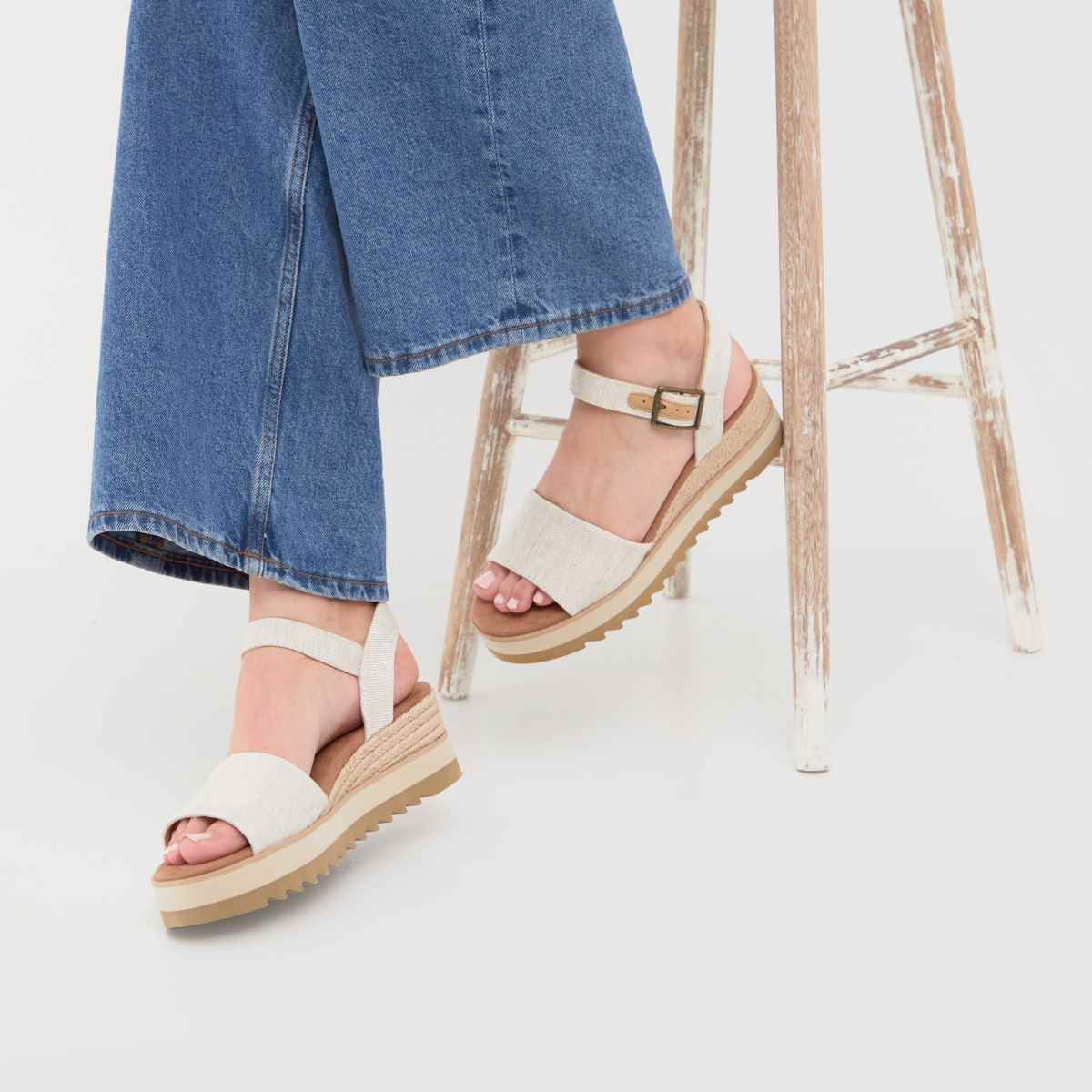 TOMS – Diana – Vita sandaler