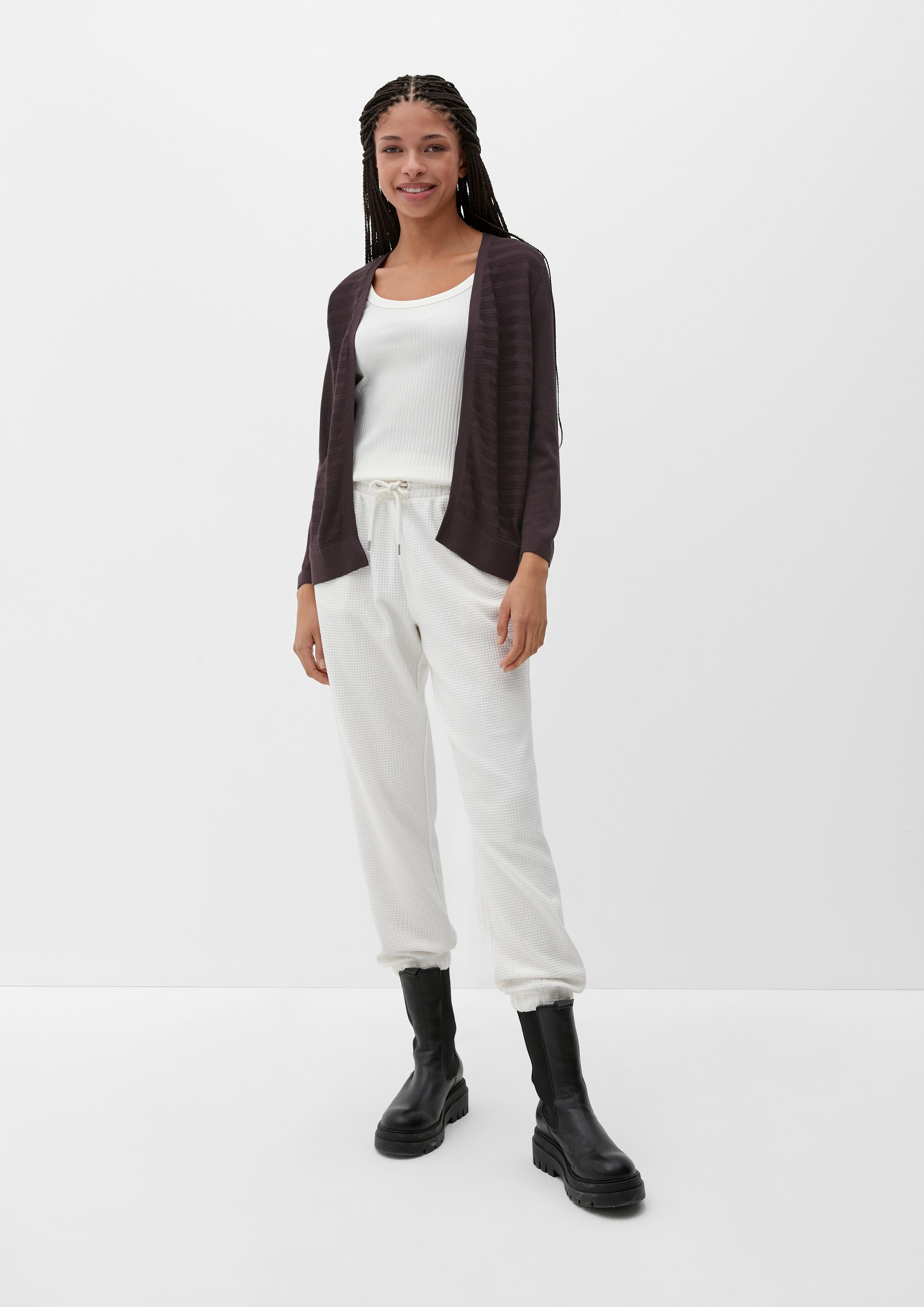 Leichter Cardigan mit Strickmuster  2125101-4988