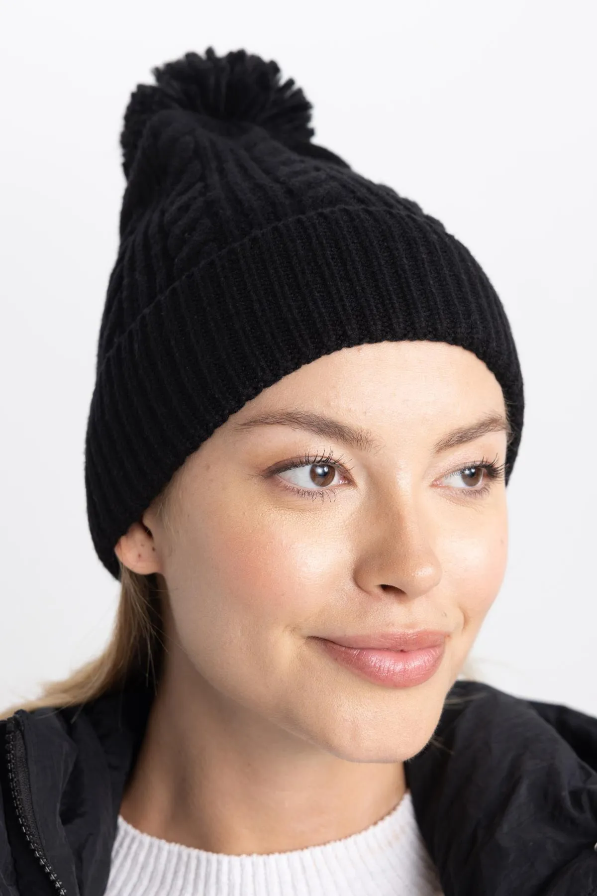 DeFacto  Baskenmütze aus Strick mit Pompoms für Damen A6332ax23wn