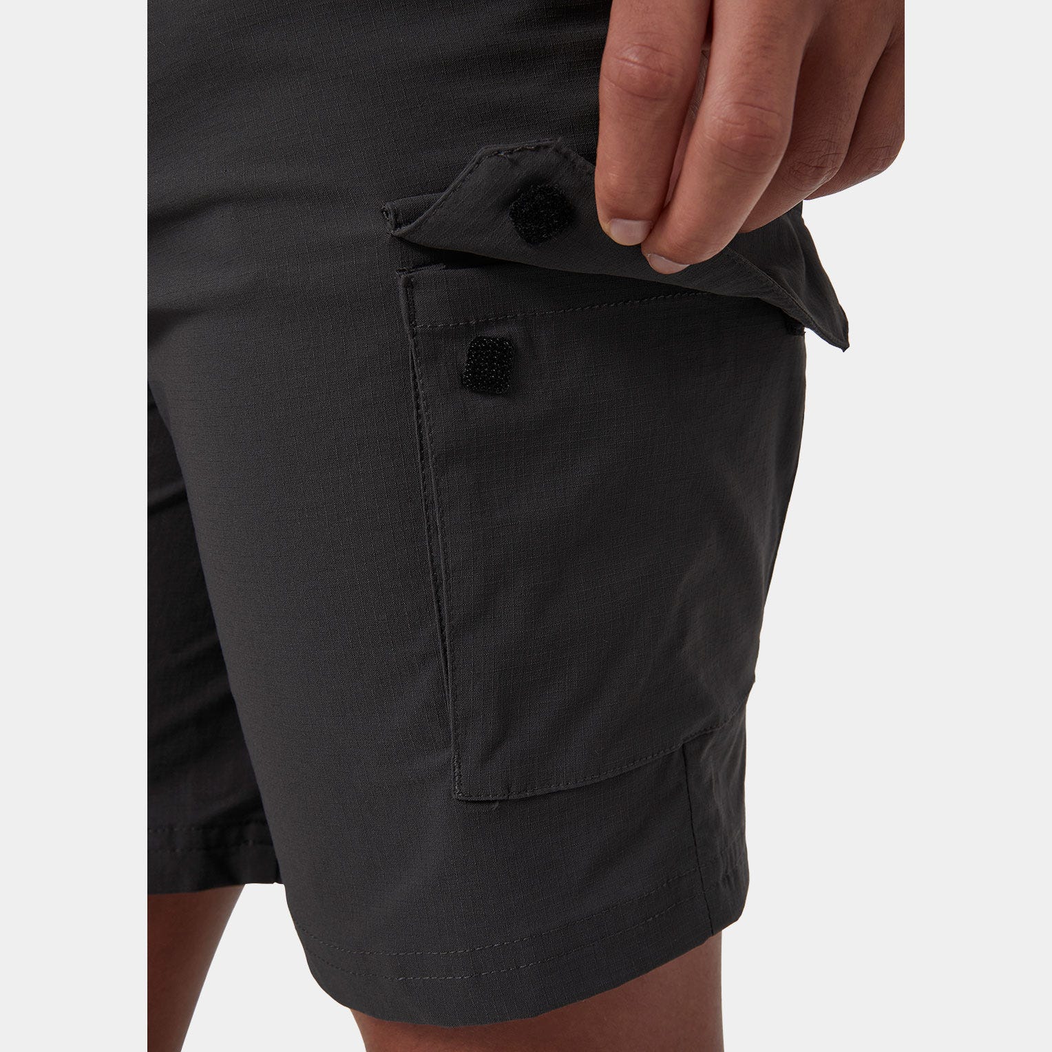 Juniors' HH Quick-Dry Cargo Shorts