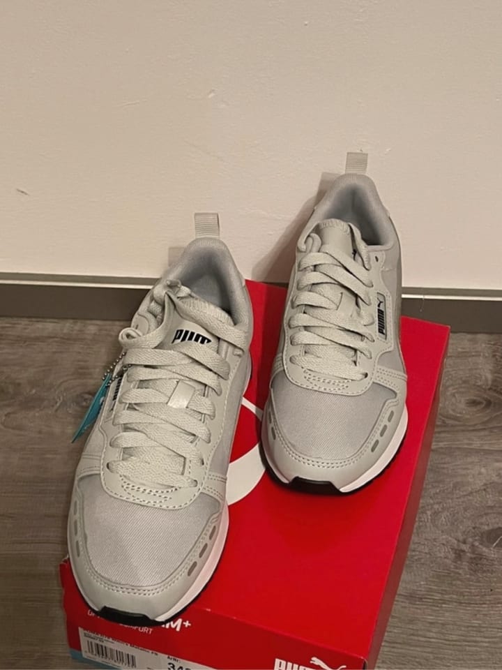 Puma Shoes Sneakers 