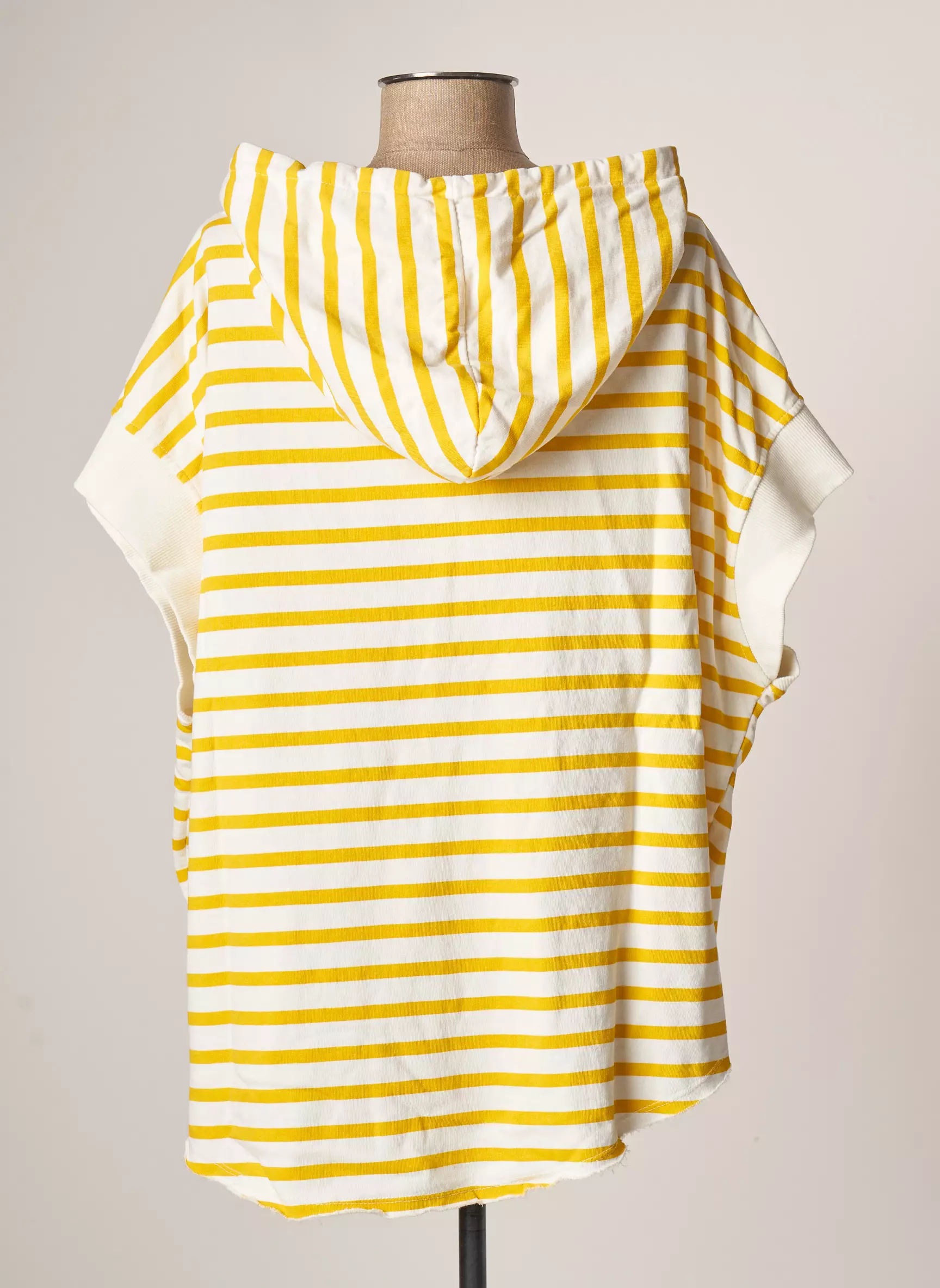 Studio Parisien Sweat Capuche Femme couleur jaune