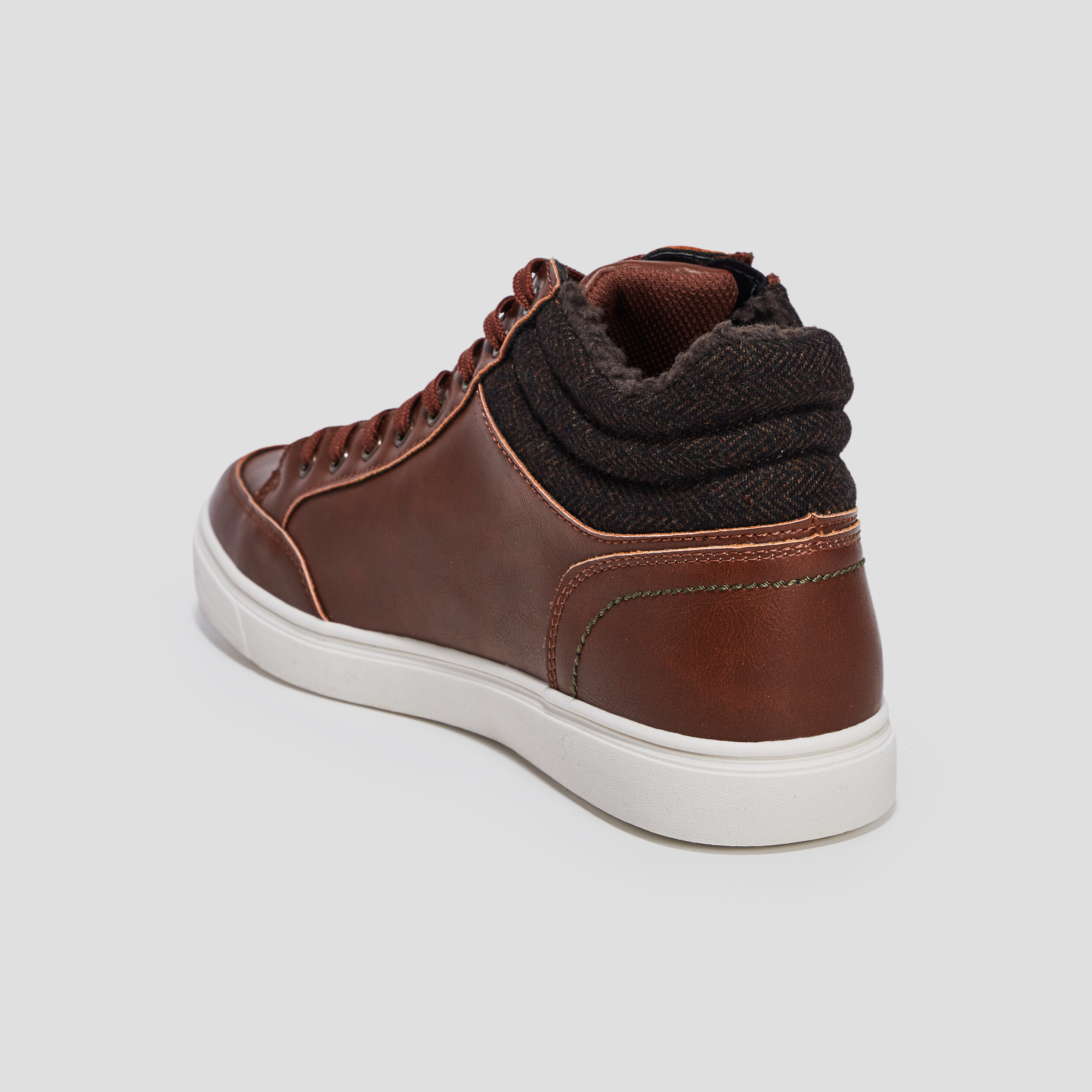 Baskets montantes à lacets marron cognac homme | La Halle