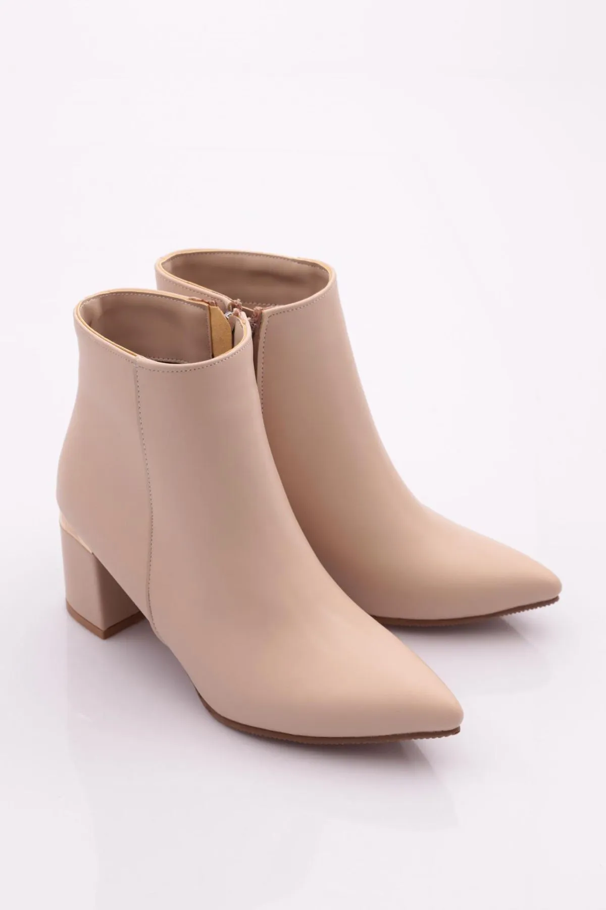 DGN  Pm09-k5001 Stiefel mit Absatz für Damen - Hautfarben