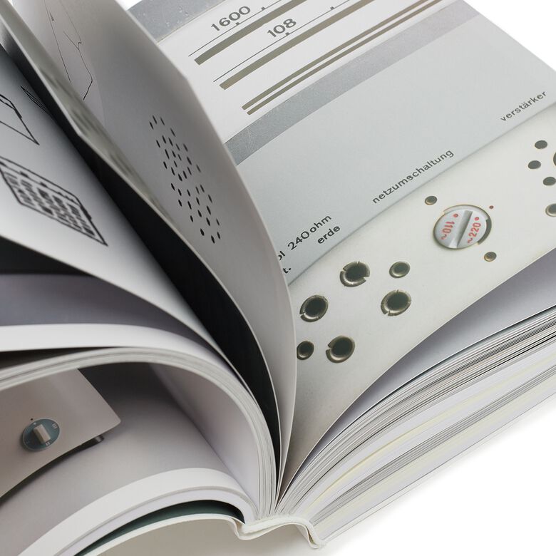 GESTALTEN Verlag Less and More white