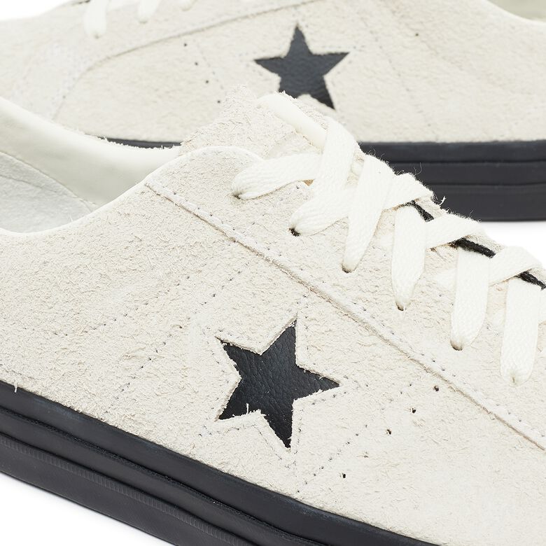 Converse Cons One Star Pro Shaggy Suede egret/egret/black