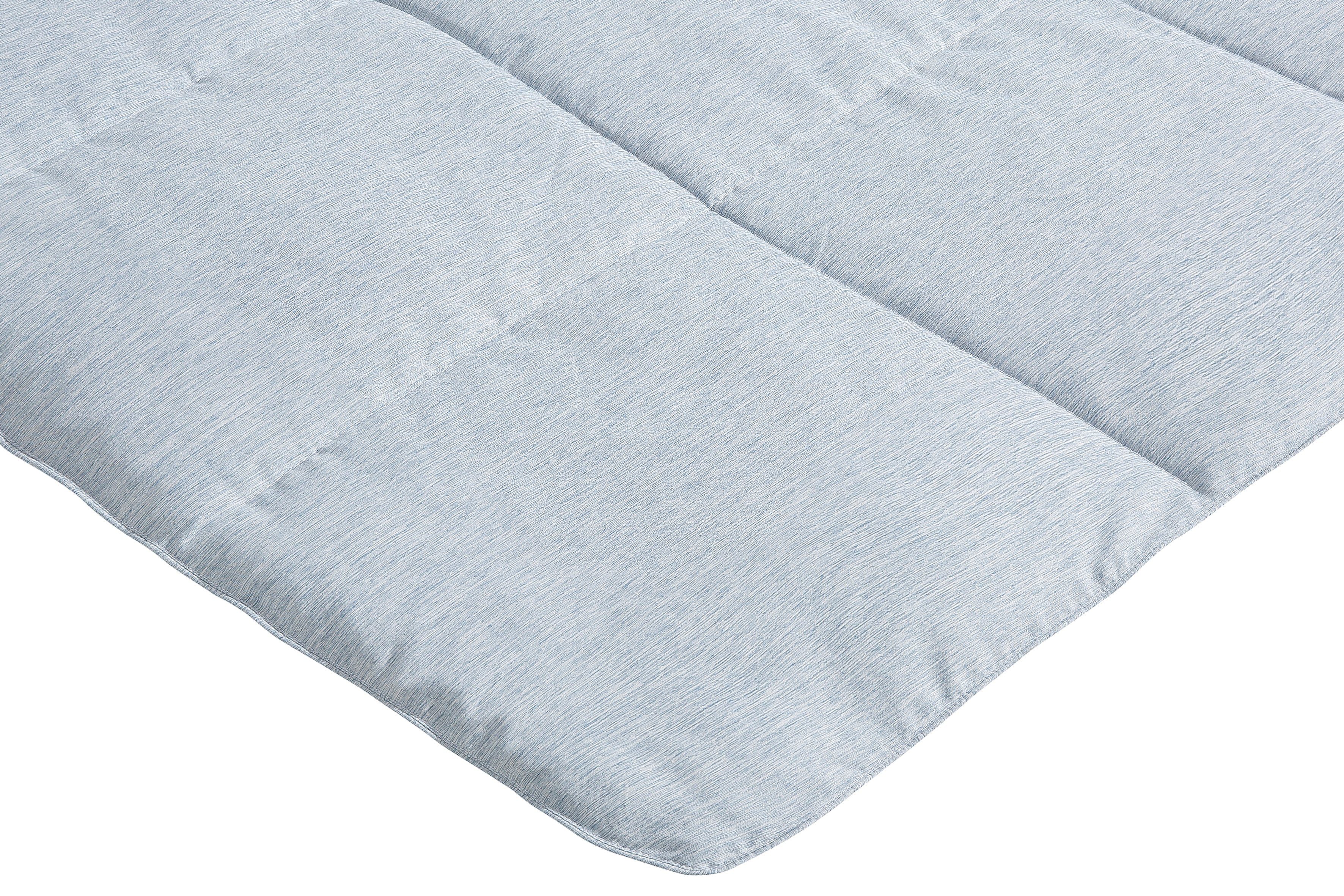 Kunstfaserbettdecke, Nörrström Bettdecke, 135x200 oder 155x220 cm, für Sommer oder Winter, Älgdröm, Füllung: Polyester, Bezug: Polyester
