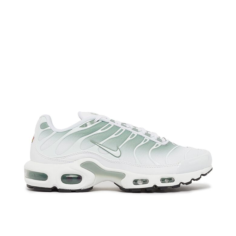 NIKE Wmns Air Max Plus white/white-mica green-black
