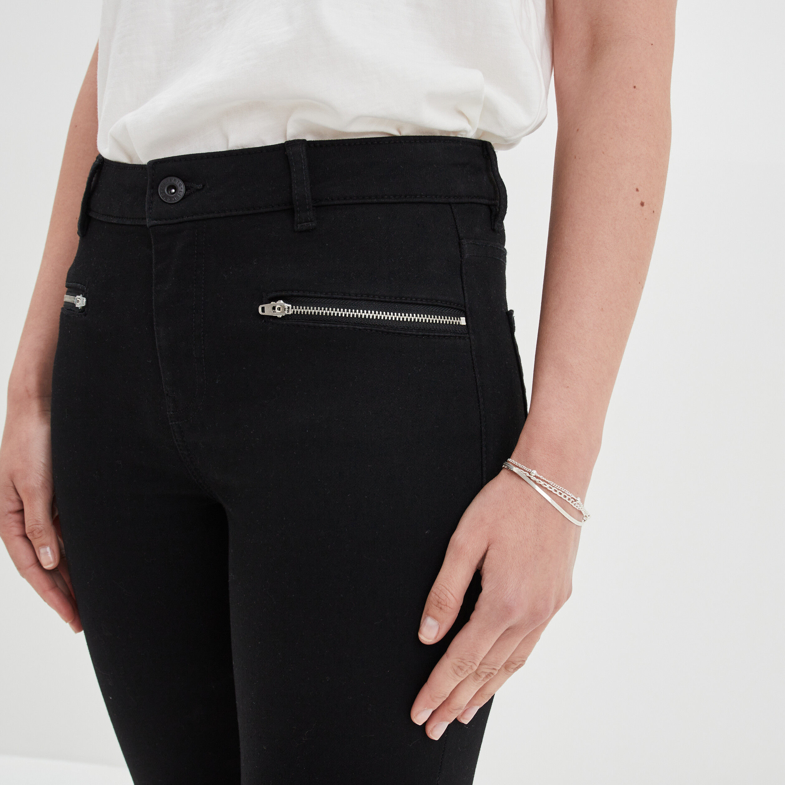 Jeans slim détails zippés denim noir femme | La Halle