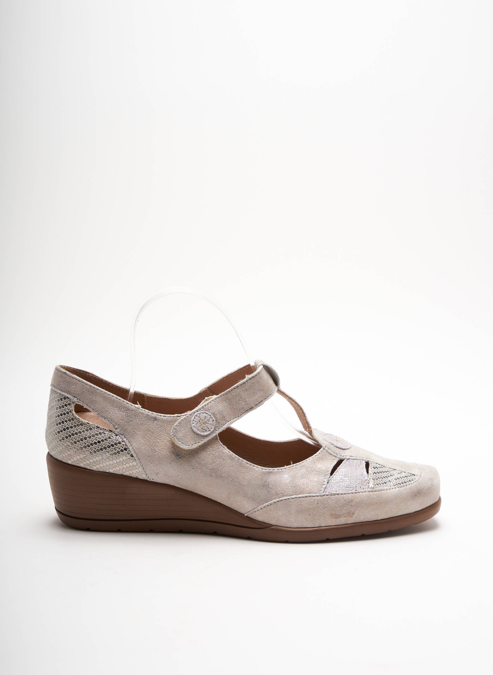 Geo Reino Sandales Nu Pieds Femme couleur beige