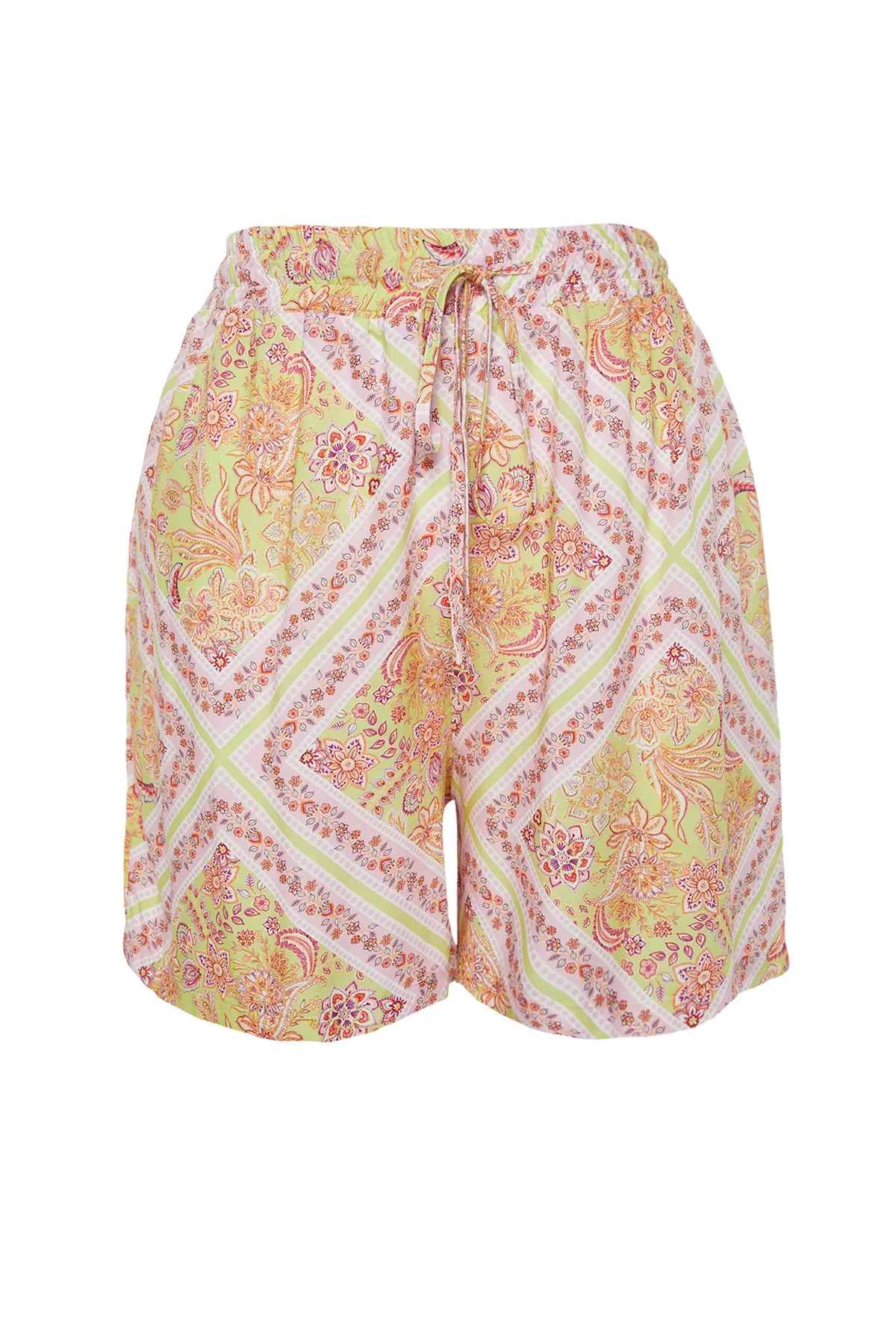 Trendyol Curve  Mehrfarbige Shorts mit Schalmuster und Bermuda TBBSS23AP00019
