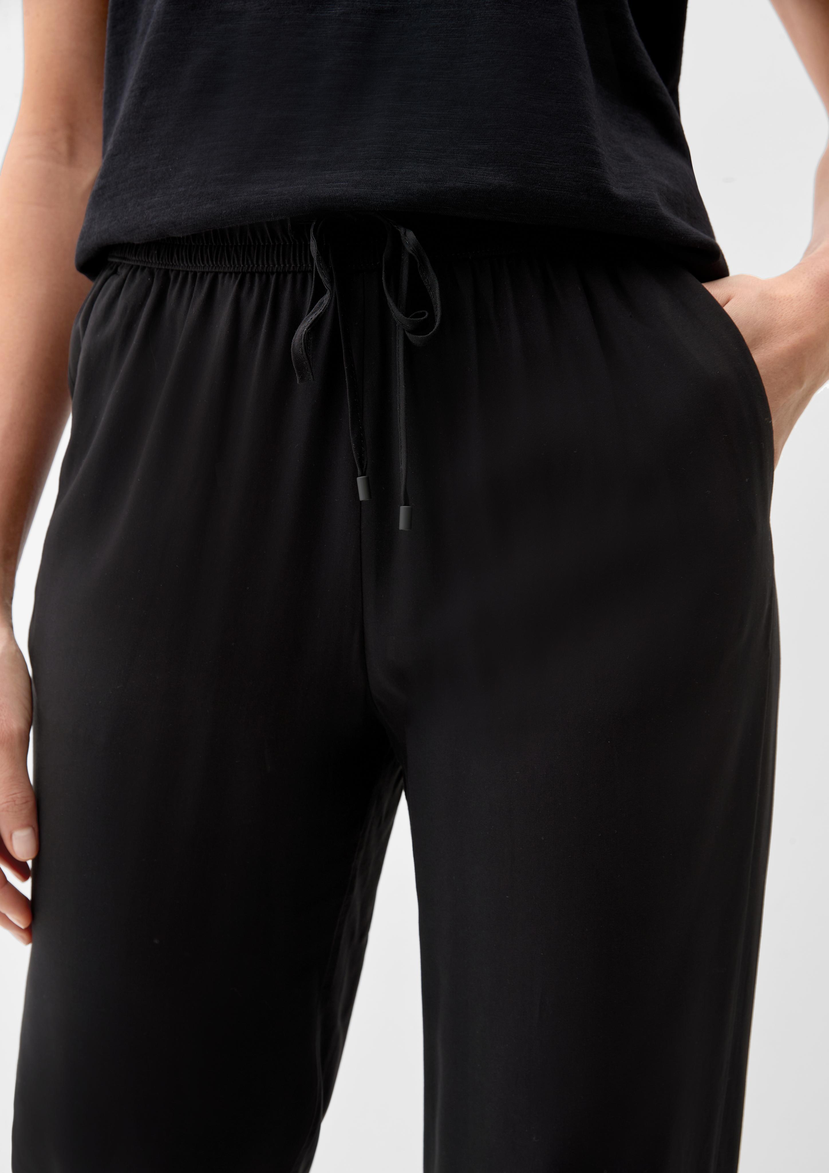 Relaxed: Hose aus reiner Viskose  2132619-9999