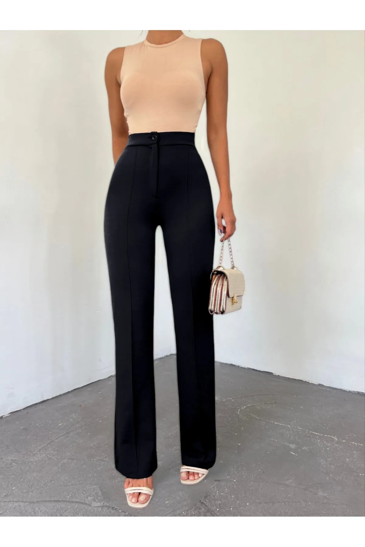 Modamorfo  Geknöpfte Lycra-Hose