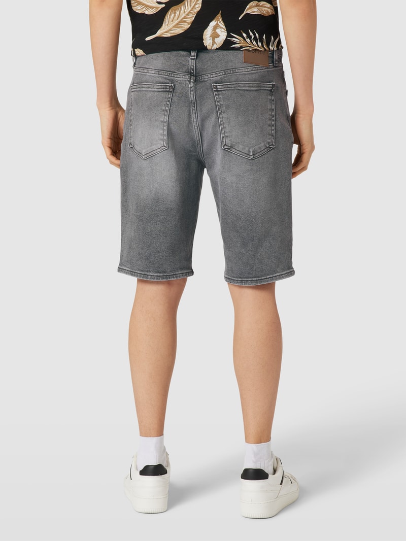 Jeansshorts mit Label-Patch in anthrazit meliert