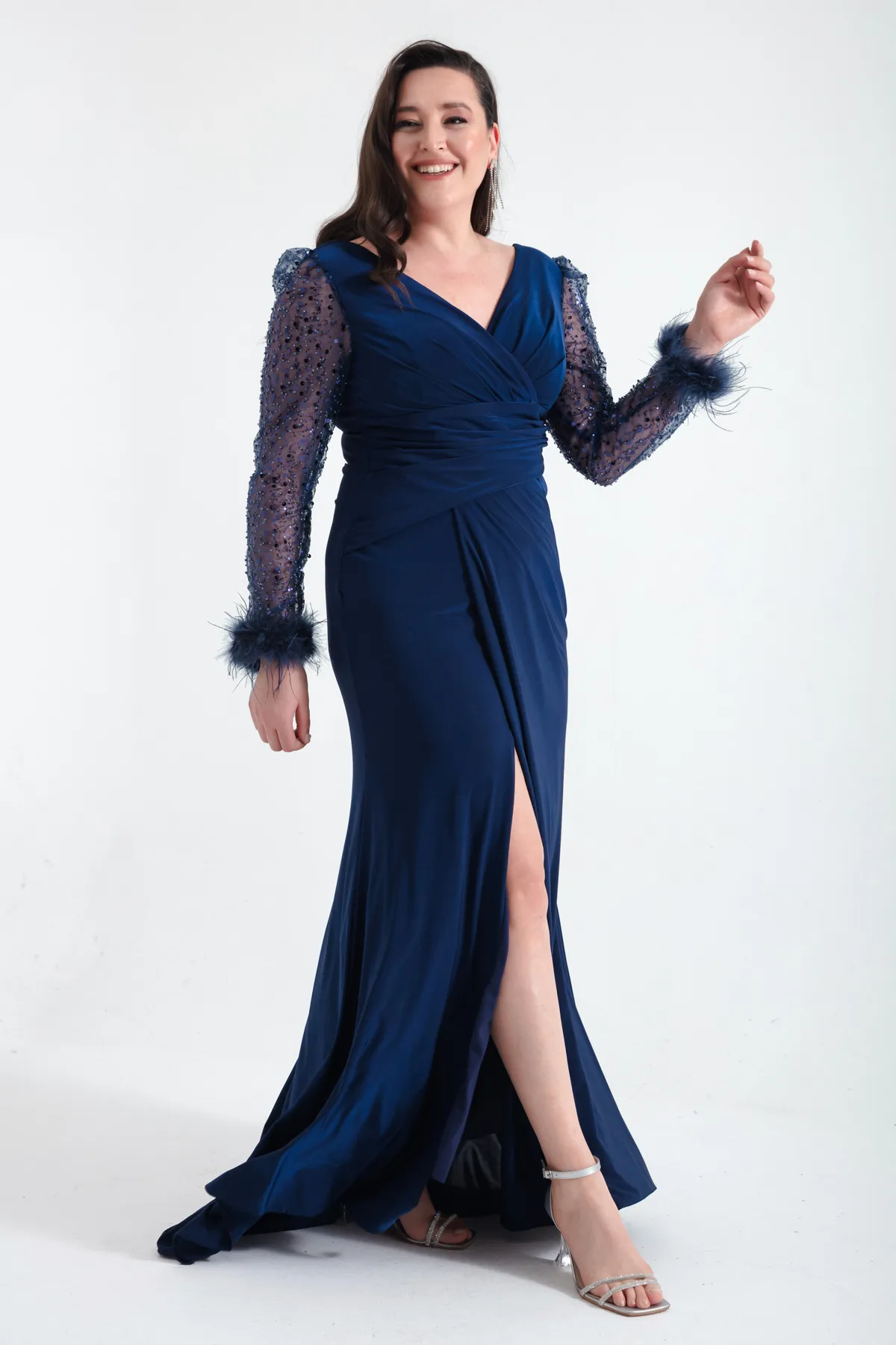 Lafaba  Marineblaues, langes Abendkleid mit V-Ausschnitt und juwelenbesetzten Schlitzen für Damen