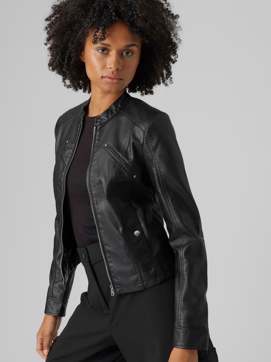 VMFAVODONA Jacke