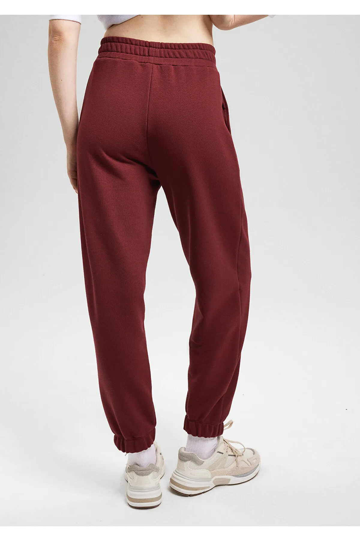 Mavi  Bordeauxrote Jogginghose mit Logo-Print 1010466-85493