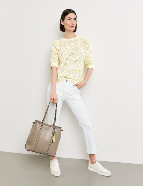Modischer Shopper mit Anhänger