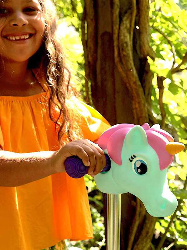 Tête de trottinette licorne mint