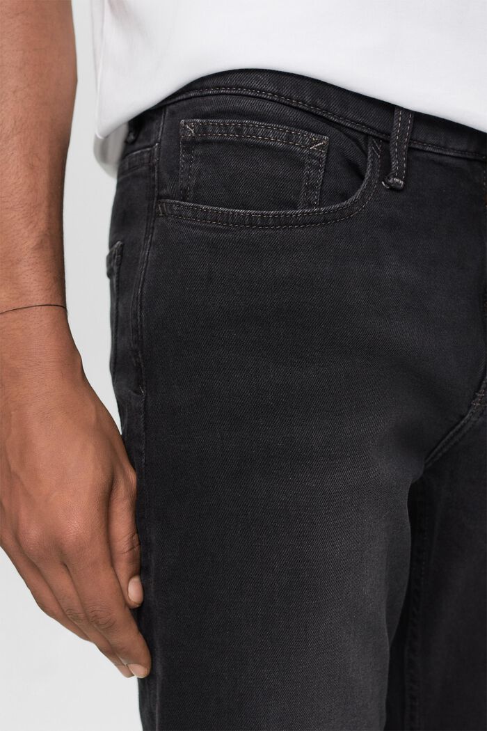 Schmal geschnittene Jeans