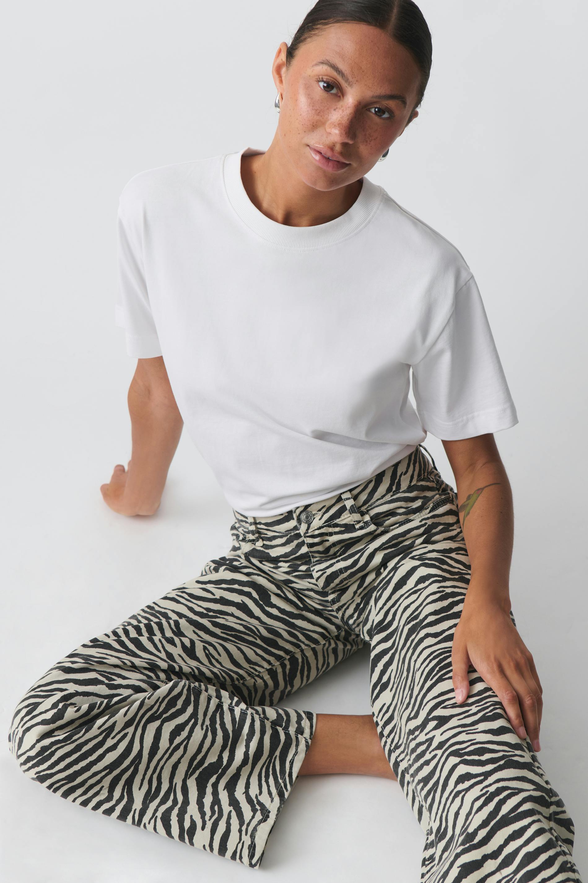 Zebra jeans