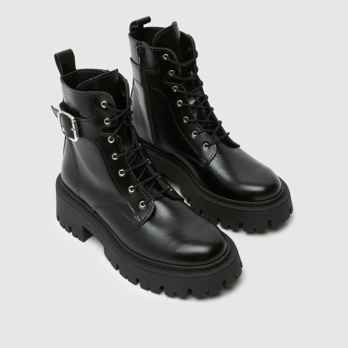 Schuh Cyra – Svarta snörstövlar