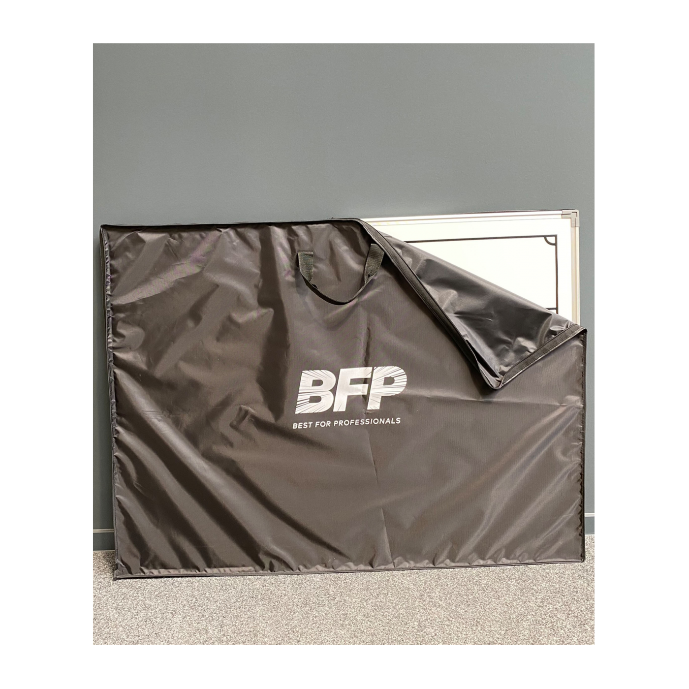 BFP Taktikboard 60x90cm | Fußball Taktiktafel inkl. Tasche und Magnete