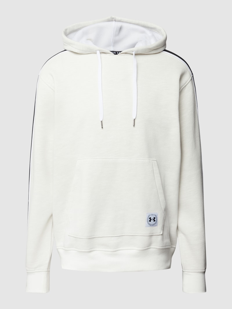 Hoodie mit Label-Patch in weiß