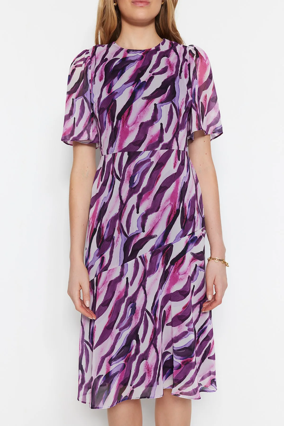 Trendyol Collection  Lila A-Linie Basic Chiffon Midi-Webkleid TWOSS20EL0908
