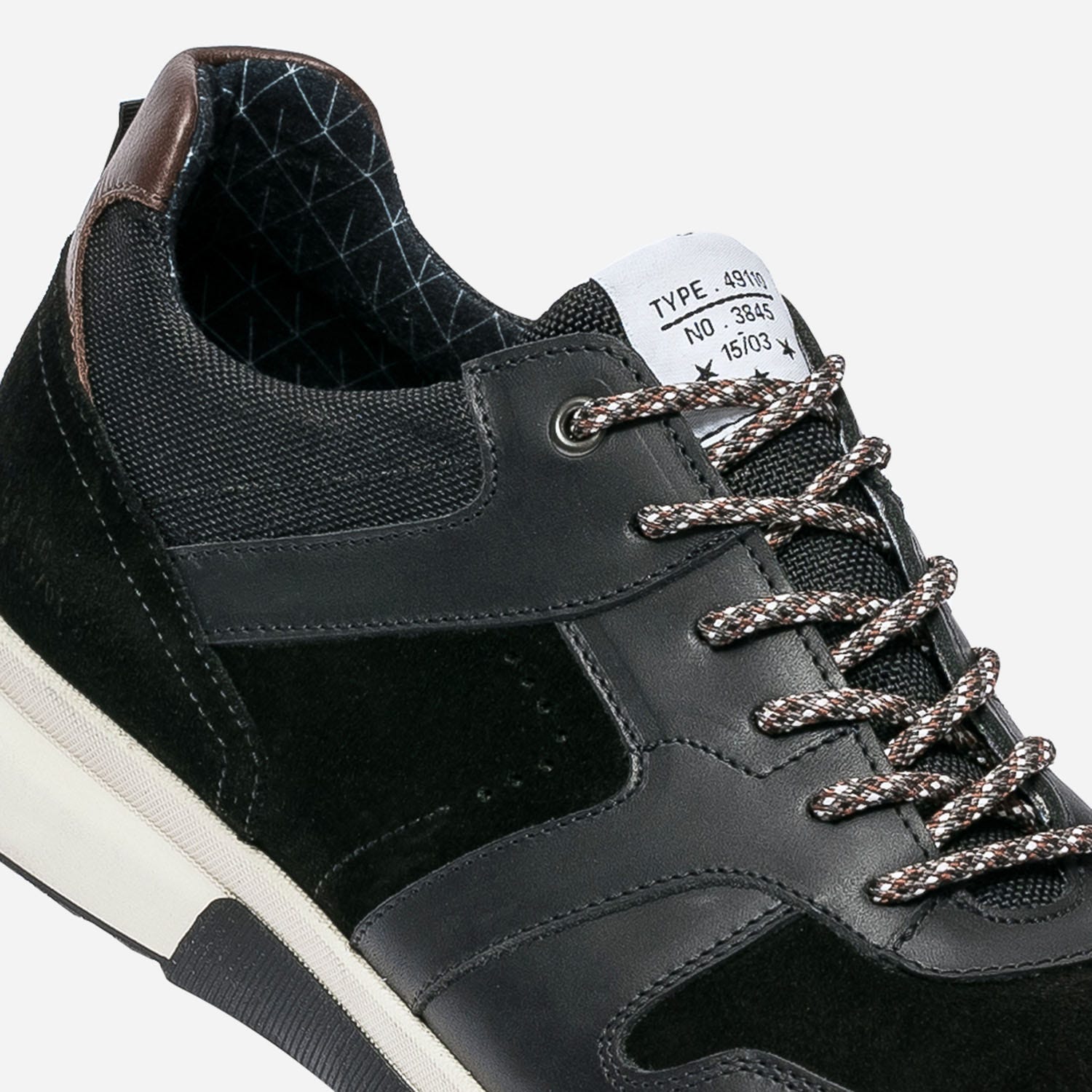 Tennis noire en cuir bi matière